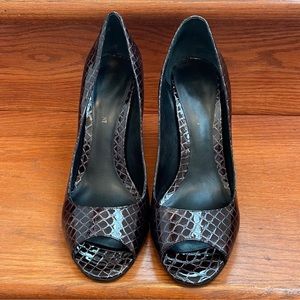 Enzo Angiolini Eamaylie Black Texture Peep Toe Heels